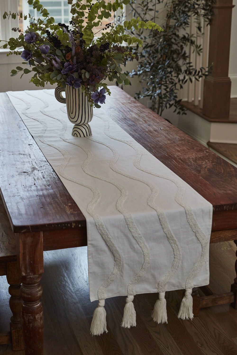 Linea Textura Table Runner