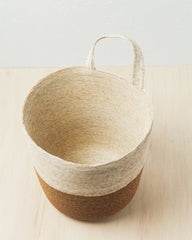 Solana Hanging Basket – Handwoven Palm Storage & Décor