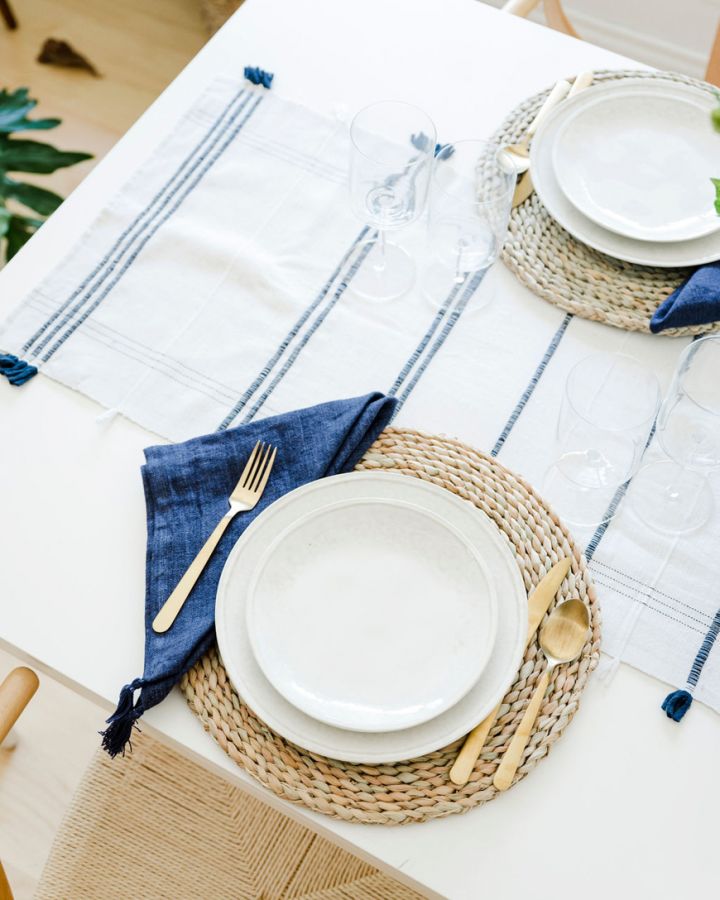 PlaidTuft Cotton Table Runner