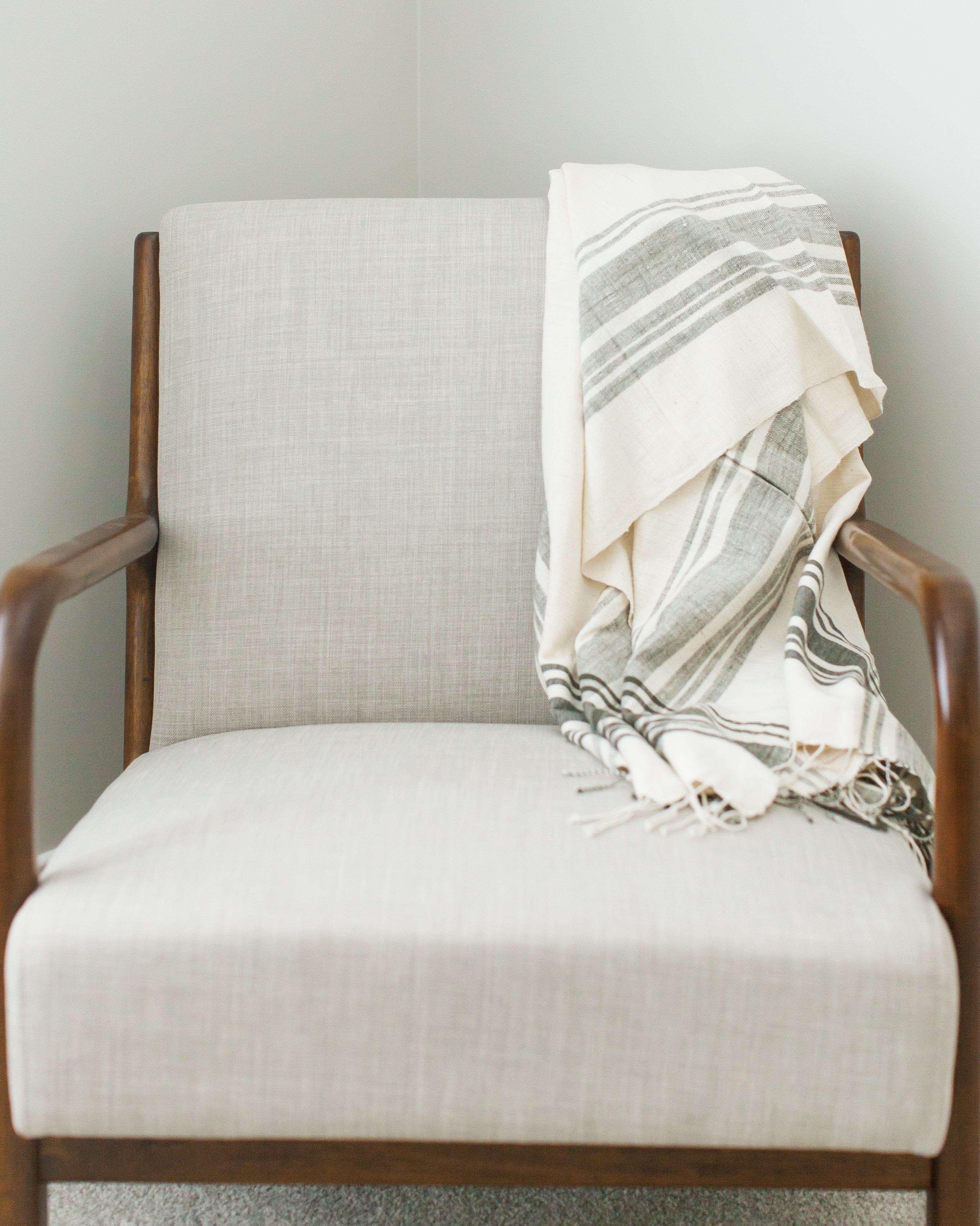 Cabin Hatch Cotton Throw Blanket Grey